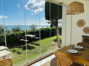 Lovely apartment with view of the Mediterranean