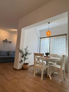 Apartmant SEASIDE - great location, 2 min from beach, sunny terrace