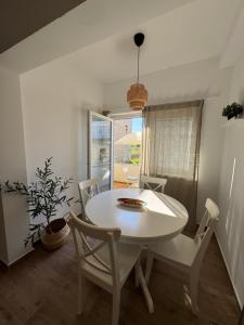 Apartmant SEASIDE - great location, 2 min from beach, sunny terrace
