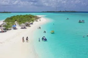 Luxo Beach Inn - Rasdhoo