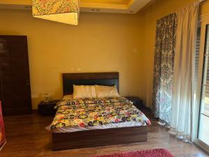 Nice cozy villa in Beverly Hills quiet area