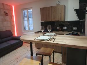 Appartements La chambre des plaisirs secrets : photos des chambres