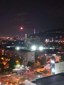 apartment in Tetris building Piramida, 150m from the State subway