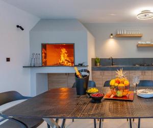 Luxury Villa Decima near Split - Pool & Tennis Retreat