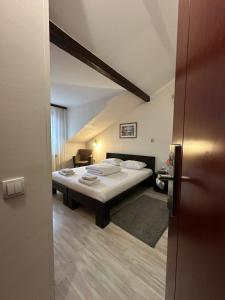 Apartments & Accommodation Stojic