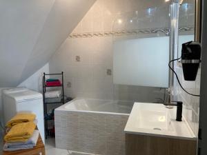 Appartements Appartement 3 pieces proche centre ville : photos des chambres