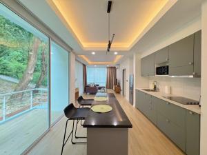 Tropical Living Kamala Hillside