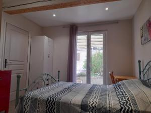 Jolie Studio plein pieds proche plage