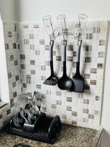 Edícula Privativa e Confortável de Fácil Acesso - Retiro VR RJ