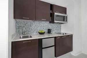 Studio with Queen Bed and Sofa Bed room in Marriott Vacation Club Pulse South Beach