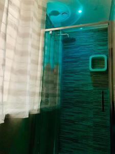 Double or Twin Room with Private External Bathroom