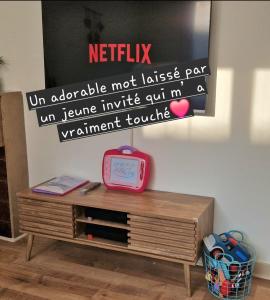 Appartements Caprices des vagues - A 300 m de la plage et a 4 kilometres de Nausicaa, Place de parking privee, Eau douce, Netflix, Primes Video, Wifi haut debit : photos des chambres