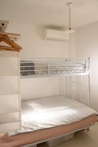 2-bedroom house w garden in heart of Ferragudo village