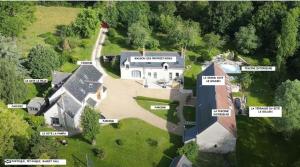 Maisons de vacances Les Gites de La Pellerie - 2 piscines interieur & exterieur - Touraine - 3 gites - familial, calme, campagne : Maison de Vacances