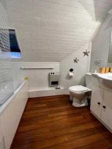 Maisons de vacances Gites du Gohic - Le Cidre : photos des chambres