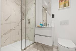 #20 2 Bed 2 Bath Balcony Lux Digbeth Apt