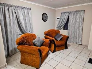 Cheerful 2-Bedroom Holiday Home - كاثو