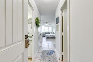 Panama City Beach Condo with Resort Amenities!