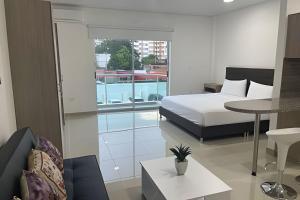 (207) Loft con Vista a la Montaña