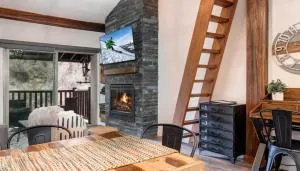 Prospector Lodge 924 by Moose Management - Keetley Junction