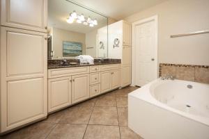 Phoenix West 308 condo