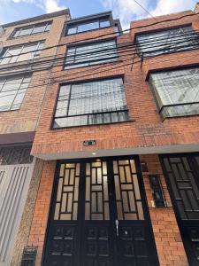 Dorado Inn - Cerca al Aeropuerto - Habitación 202