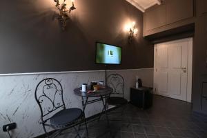 Ronciglione Home di F & E