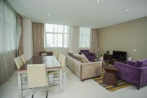 Amazing Three bedroom Burj Khalifa view- Downtown