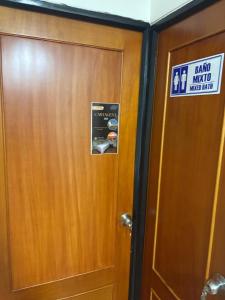 Dorado Inn - Cerca al Aeropuerto - Habitación 202