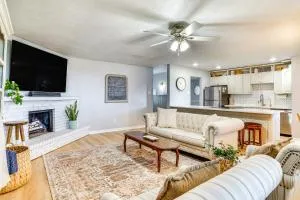 3 Mi to NRH2O Water Park Home with Furnished Patio - Watauga