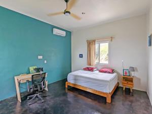 Epic Views - 7 min from airport