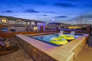 Home Near Zion with Private Pool & Waterpark Access
