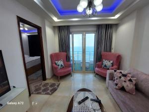 شقة150مvipبحر مباشر ميامى الاسكندرية