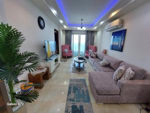 شقة150مvipبحر مباشر ميامى الاسكندرية