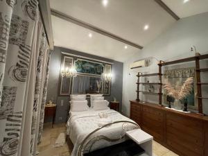 Appartements Gite non attenant a la propriete 1 a 4 personnes, spa, sauna, piscine chauffee a partager, parking gratuit : photos des chambres