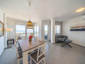 Apartment in L Escala near Sandy Beaches