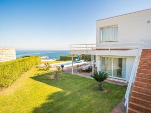 Villa in LEscala near Platja Rec del Molí