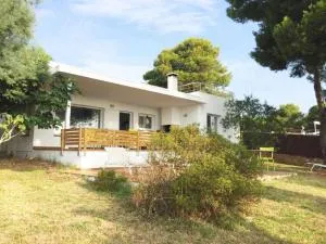 Stylish and tranquil villa for 8 people - Viladamat