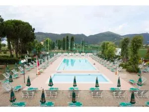 Apartment in Luni - Luni