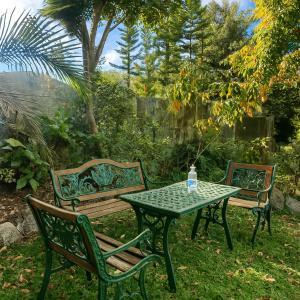 Lovely Villa in Tagaytay w Pool, Billiards up to 20pax