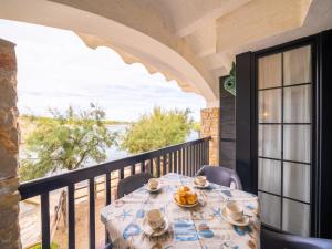 Apartment in LEscala with Sea Views