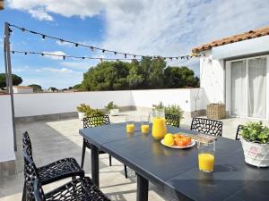 Villa for 10 persons in LEscala