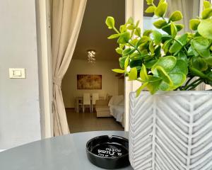 Domus Laterani by JFM - Comfortable apartment big terrace Colosseo