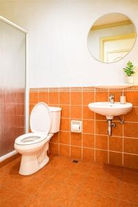 Bali Villa in Tagaytay w Pool, Billiards I 12pax