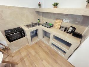 PEDRO NAVARINO II Laganas