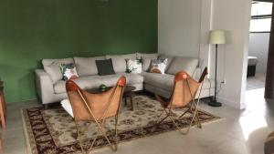 14 Cedar Entire Property