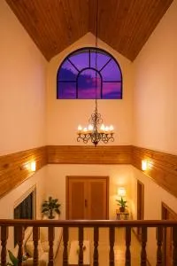 Lovely house in Tagaytay with Pool, Billiards, and KTV I 8pax - Anuling