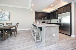 Phoenix Gulf Towers 2606 condo