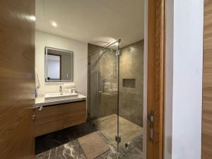 2 Bedrooms Ocean View, Private Plunge Pool, Gym