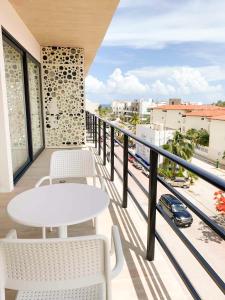 Luxury 2BR, Ocean view from Balcony and Rooptop
